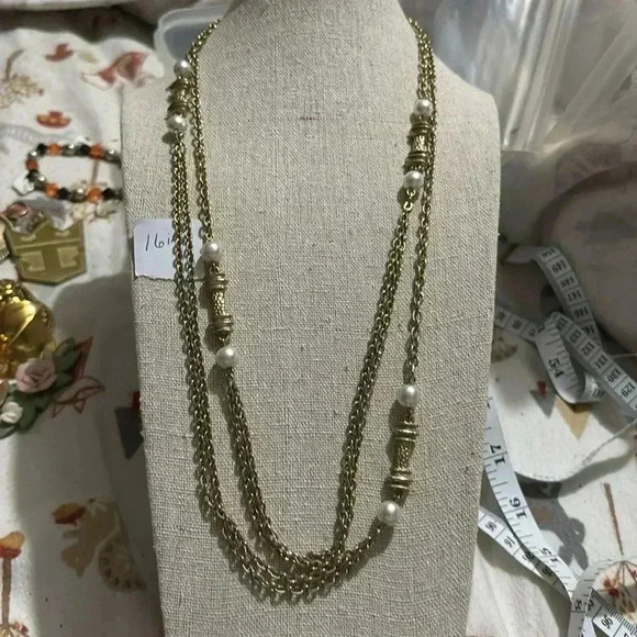 ‎Vintage - Picture 1 of 1